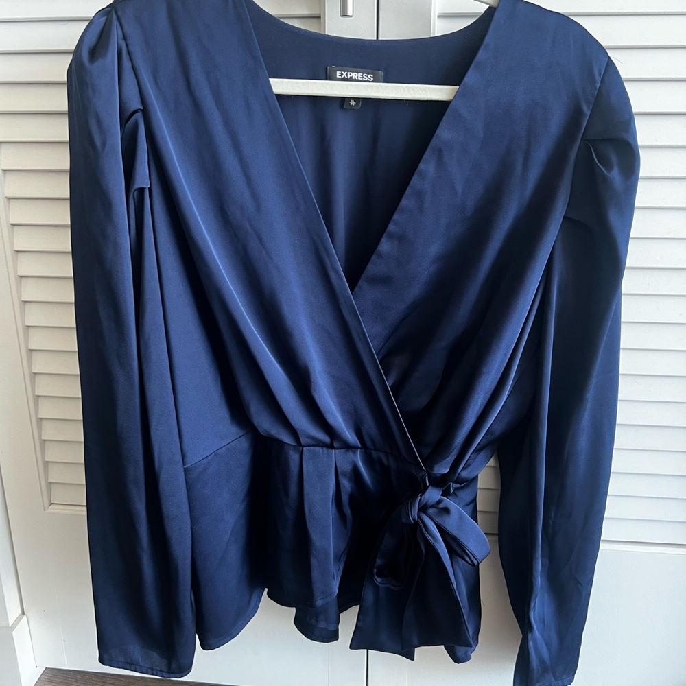 Express Women's Navy Wrap Top